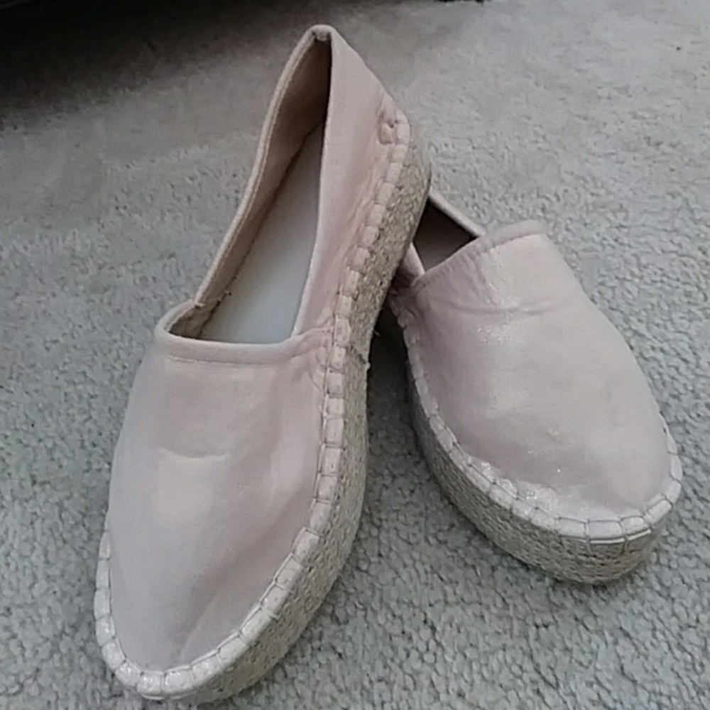 Metalic rose wedges